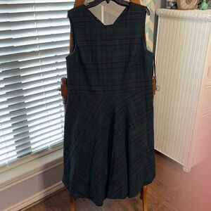 Talbots aline dress
Plaid
16